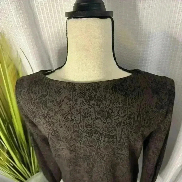 Chicos Women 0 US Small Blouse Brown/Black Long Sleeve w/Snaps Tunic Top - Picture 8 of 12